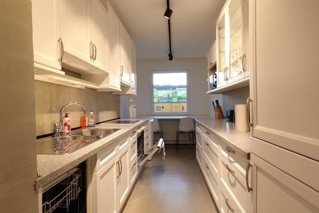 Bu Designer-apartment Next To Metro U1 * Viena